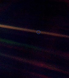 225px-PaleBlueDot.jpg